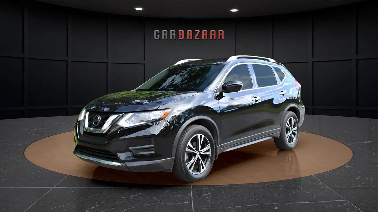 Used 2019 Nissan Rogue SV w/ Premium Package