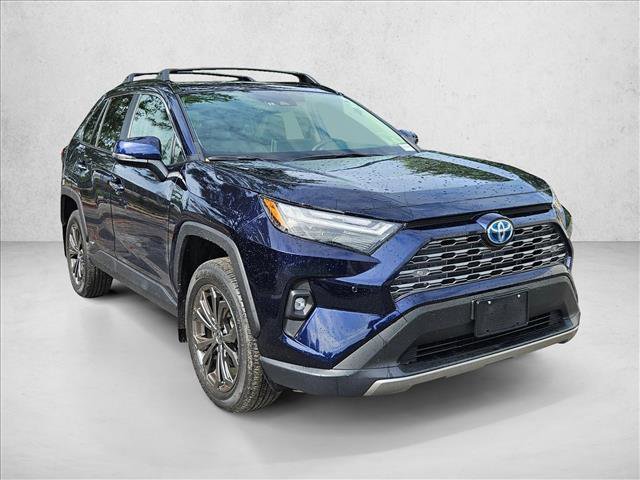 Used 2022 Toyota RAV4 Limited w/ Limited Grade Weather Package AWD/4WD video 3