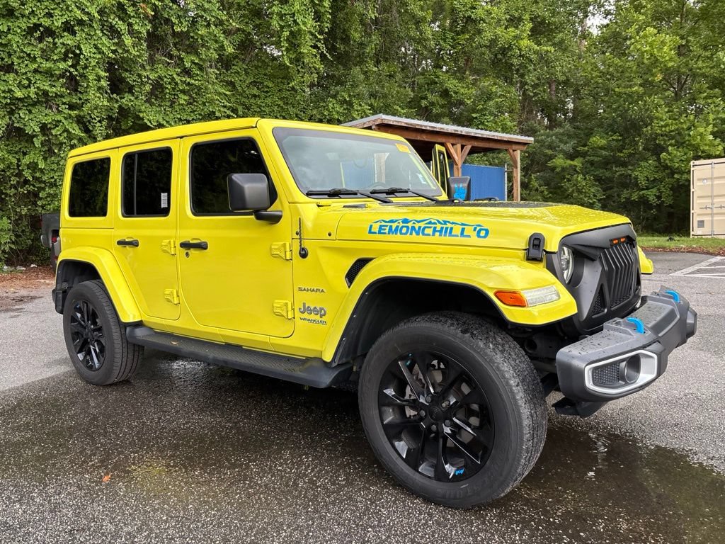 Used 2022 Jeep Wrangler Unlimited Sahara w/ Cold Weather Group AWD/4WD image 1