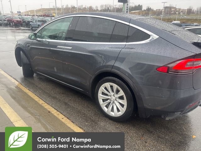 Used 2019 Tesla Model X Long Range image 8