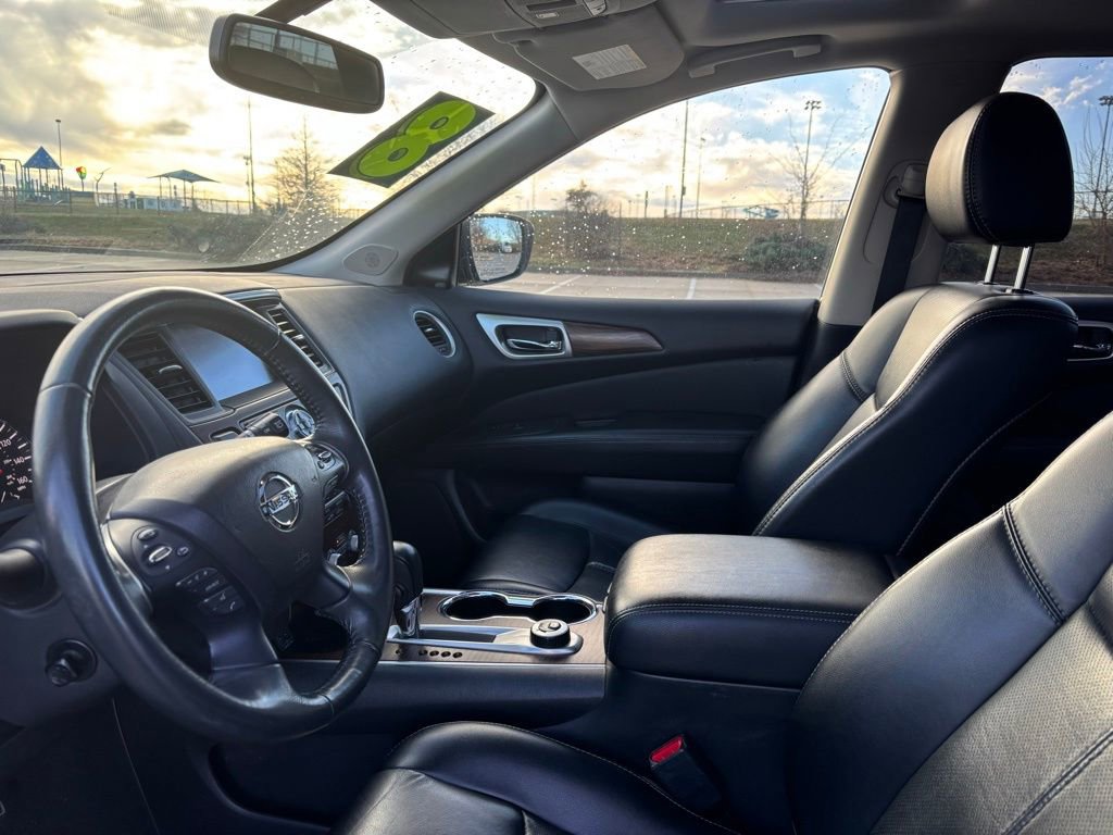 Used 2018 Nissan Pathfinder Platinum image 20