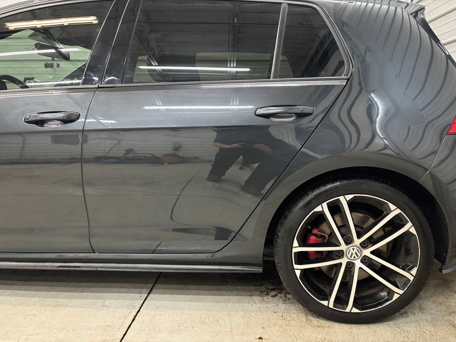 Used 2017 Volkswagen GTI Sport FWD image 5