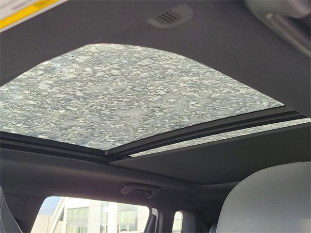 New 2026 Jeep Compass Limited image 21