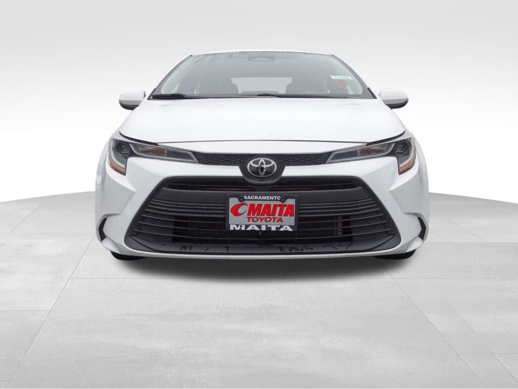 Used 2024 Toyota Corolla LE image 9