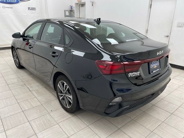 Used 2024 Kia Forte LXS w/ LXS Technology Package image 17