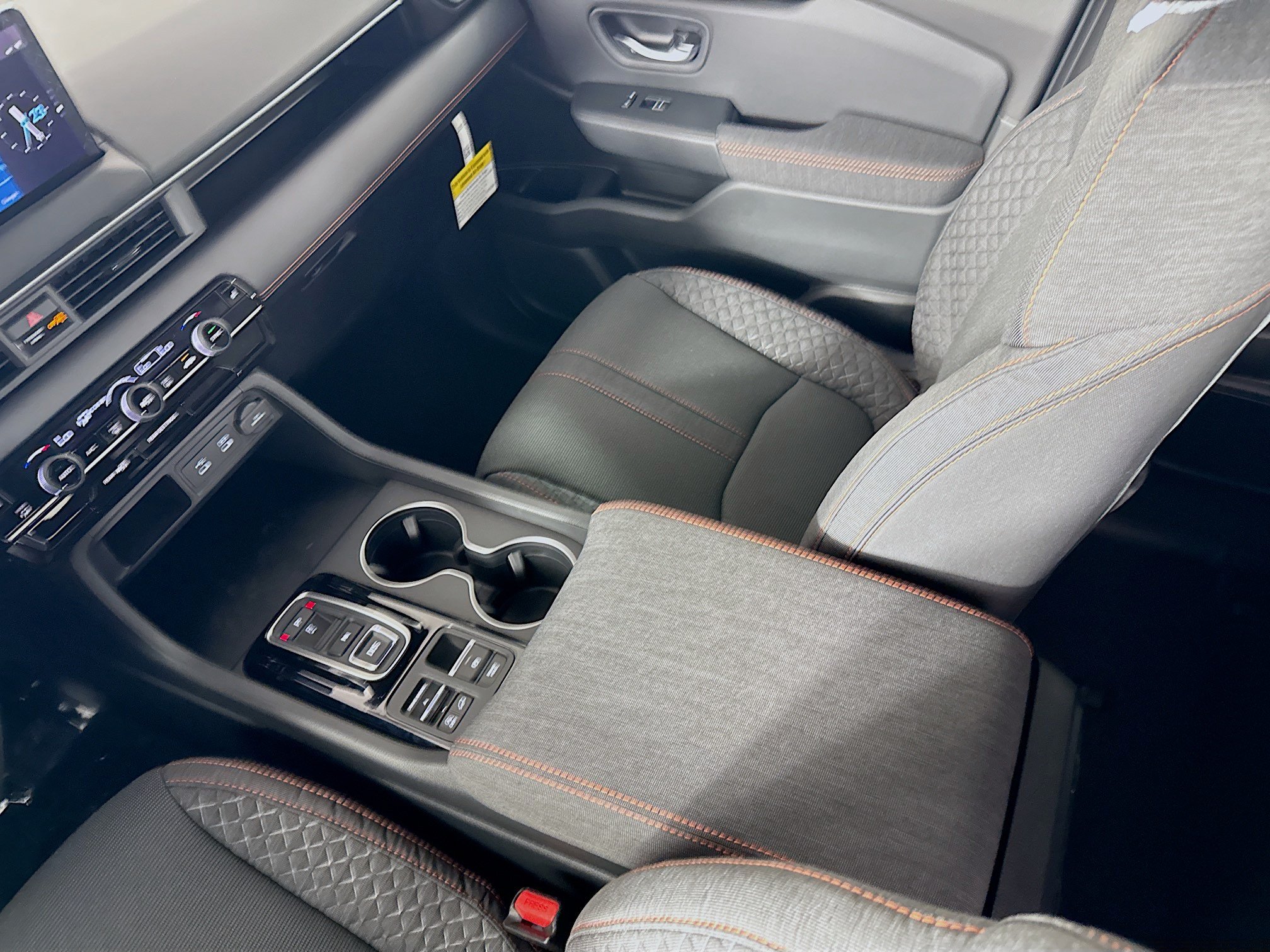 New 2026 Honda Pilot Sport image 28
