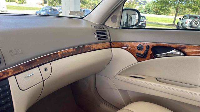 Used 2005 Mercedes-Benz E 320 Sedan image 19