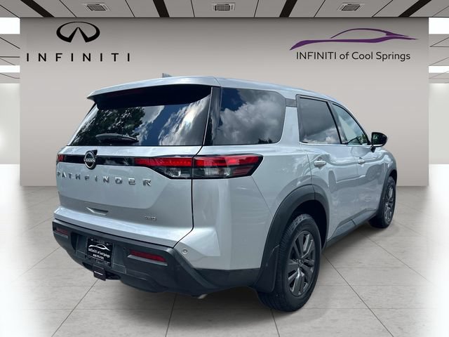 Used 2022 Nissan Pathfinder S AWD/4WD image 7