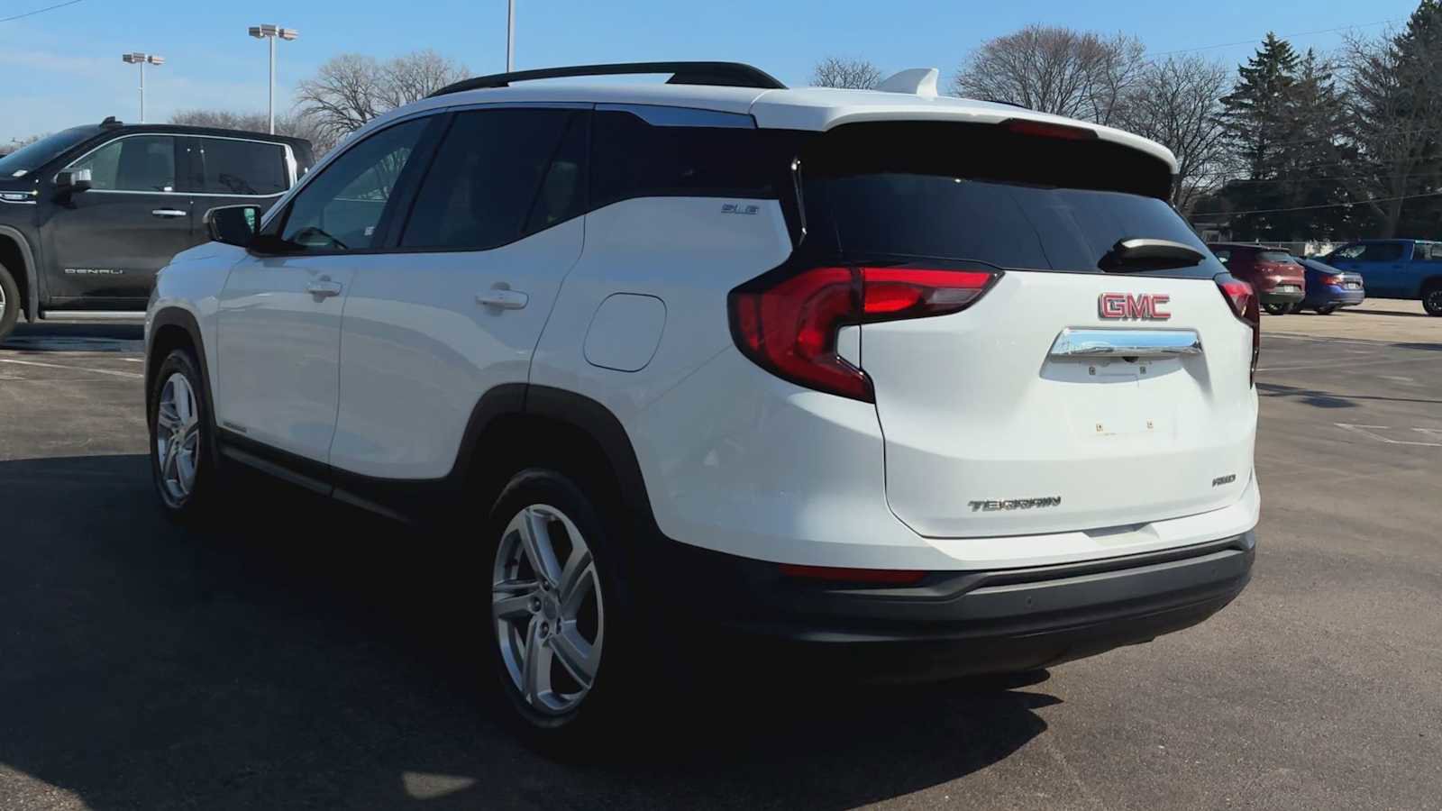 Certified 2018 GMC Terrain SLE image 4