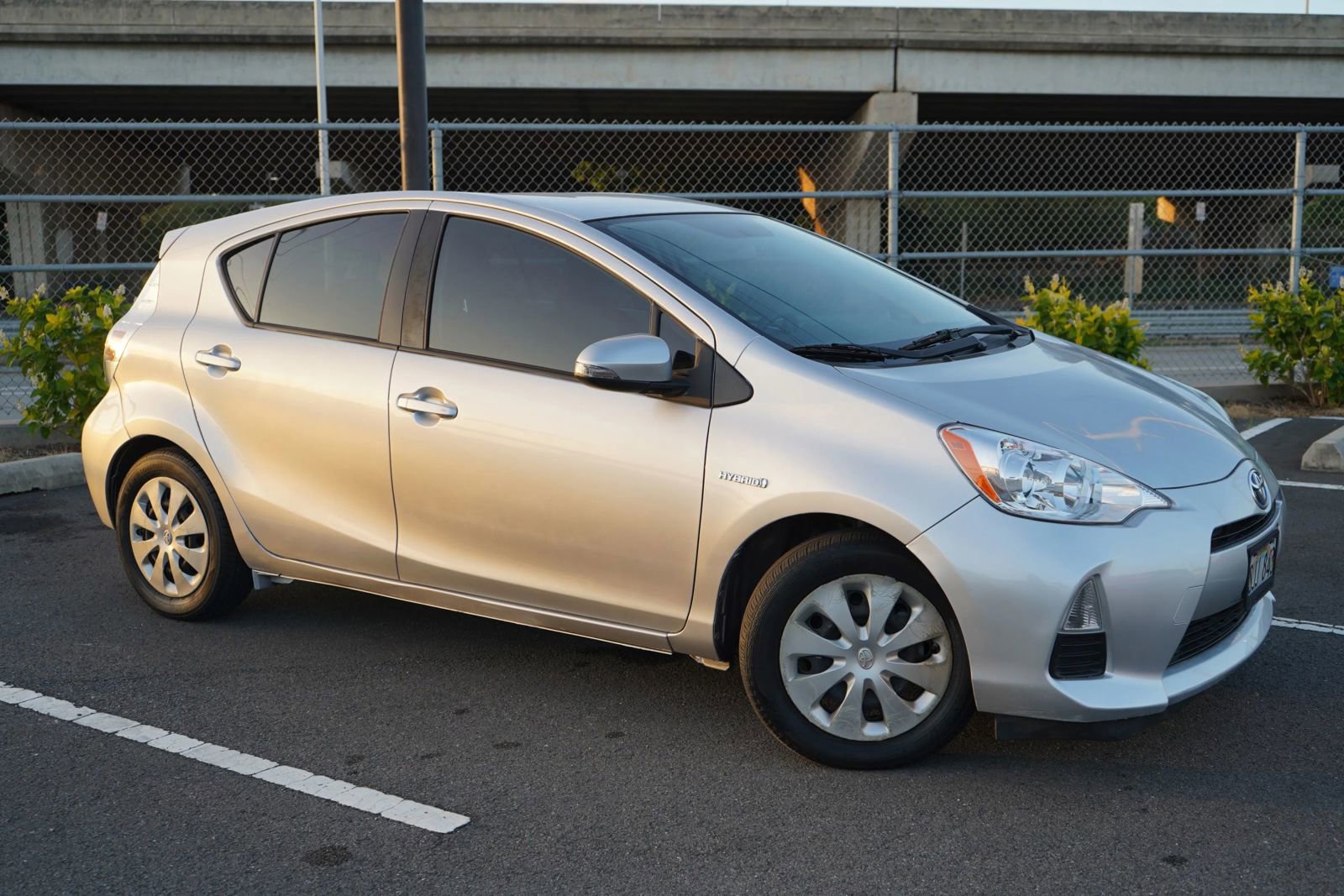 Used 2014 Toyota Prius C One image 5