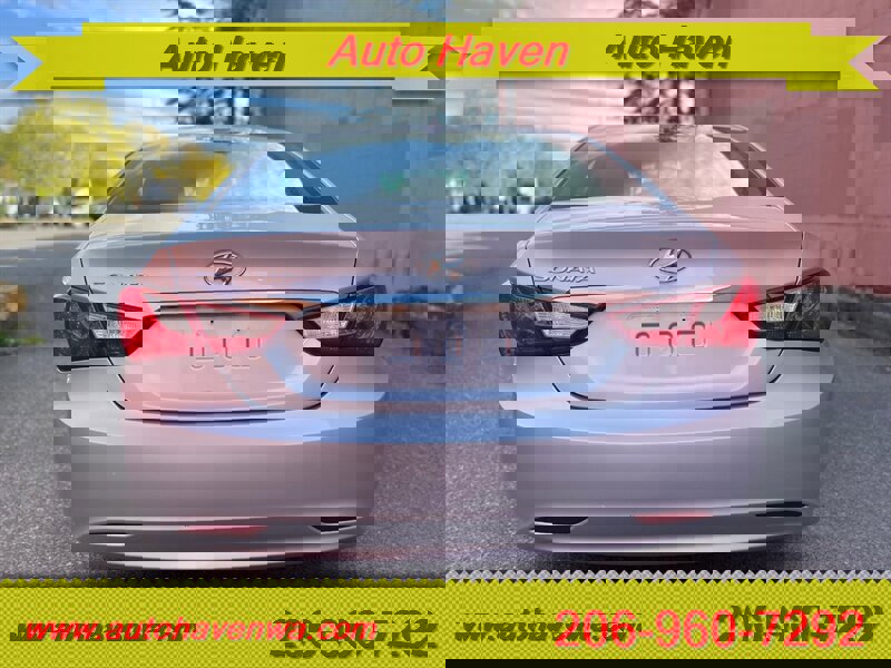 Used 2012 Hyundai Sonata GLS image 6