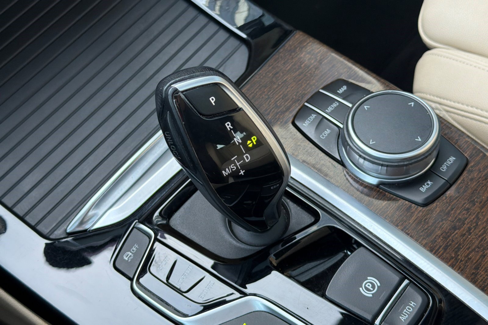 Used 2019 BMW X3 xDrive30i w/ Premium Package image 28