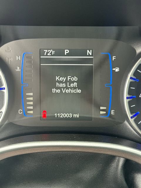 Used 2017 Chrysler Pacifica Touring-L FWD image 15