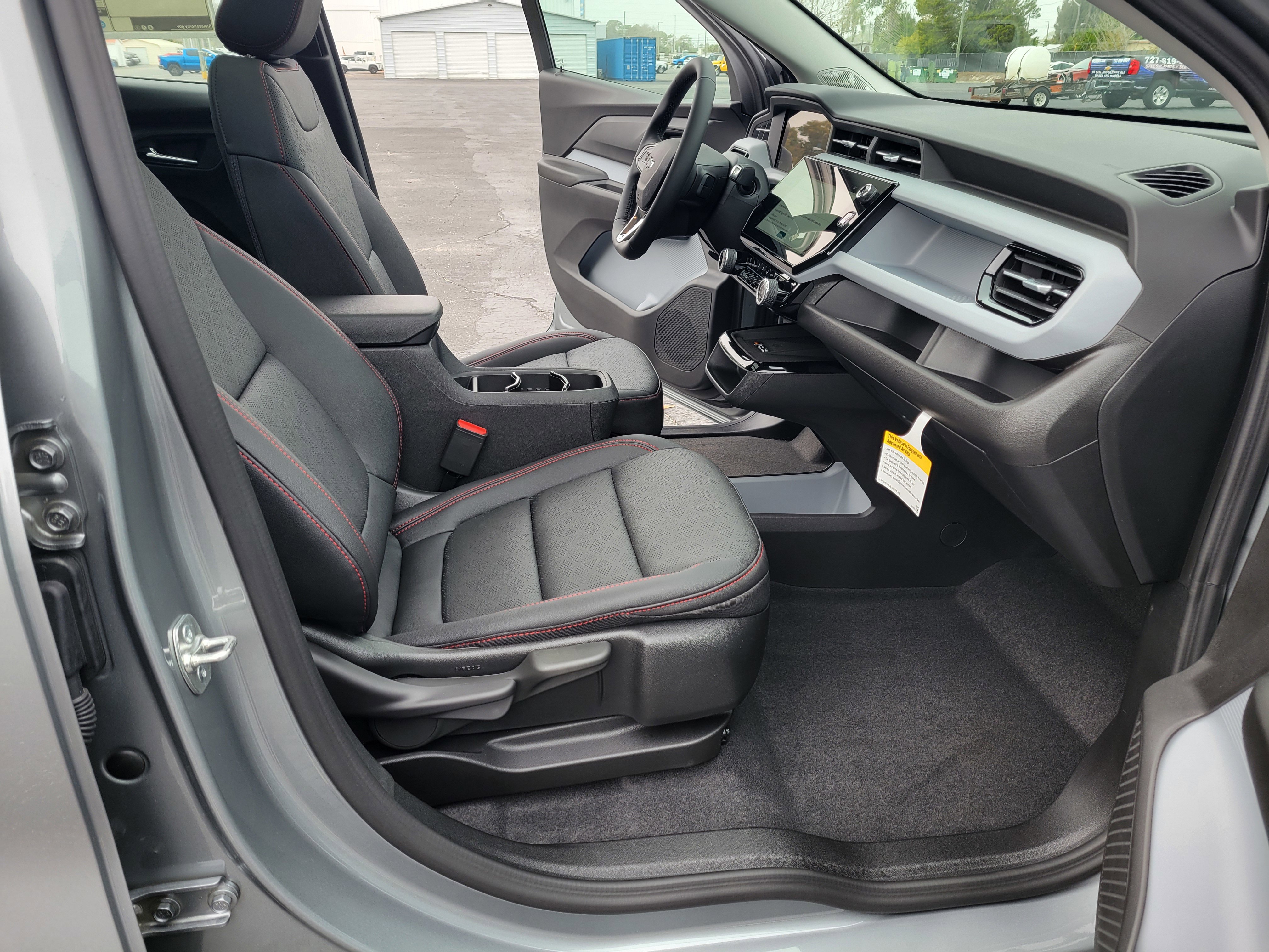 New 2027 Chevrolet Bolt RS w/ Technology Package image 32