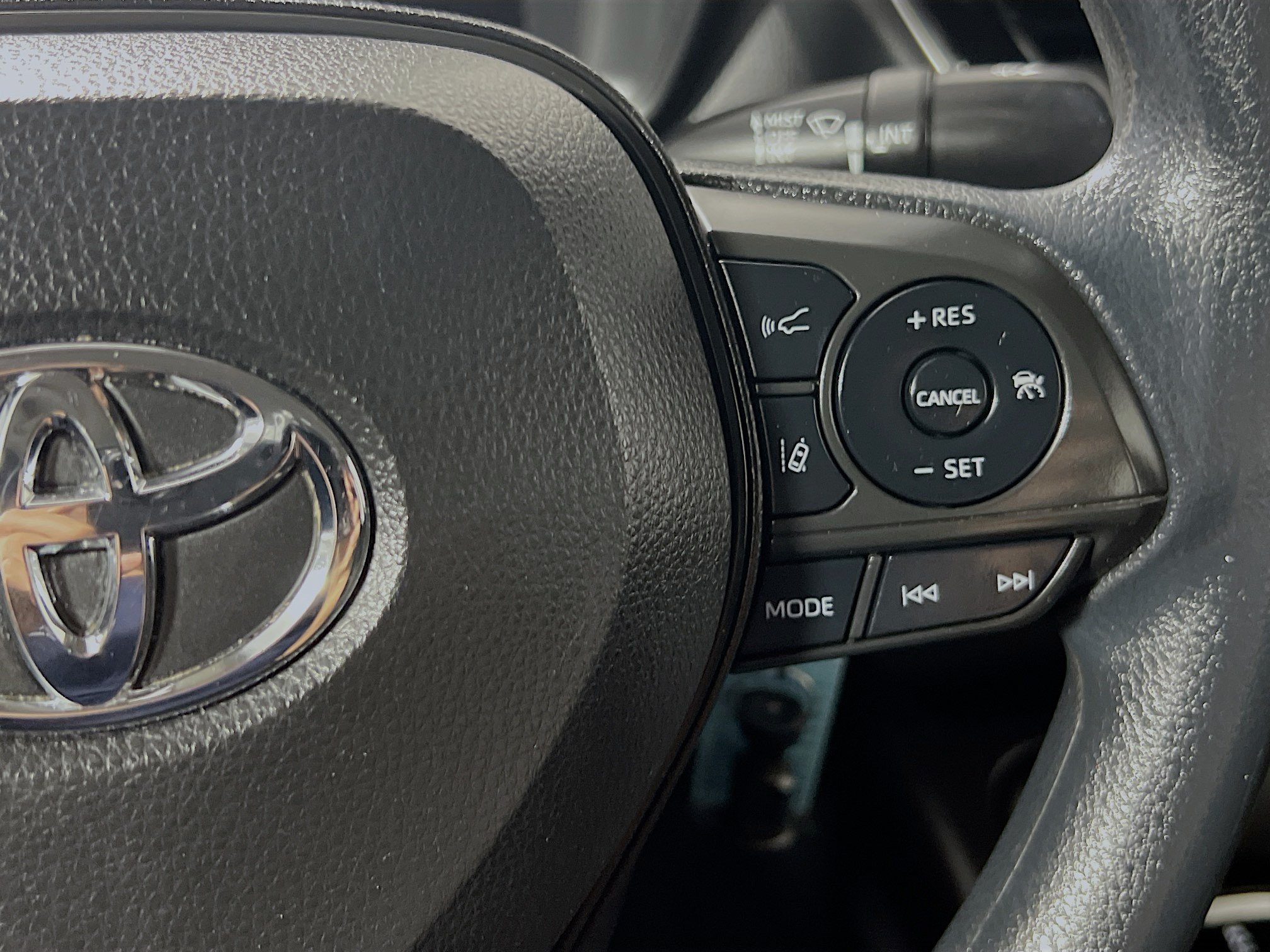 Used 2022 Toyota Corolla LE FWD image 20