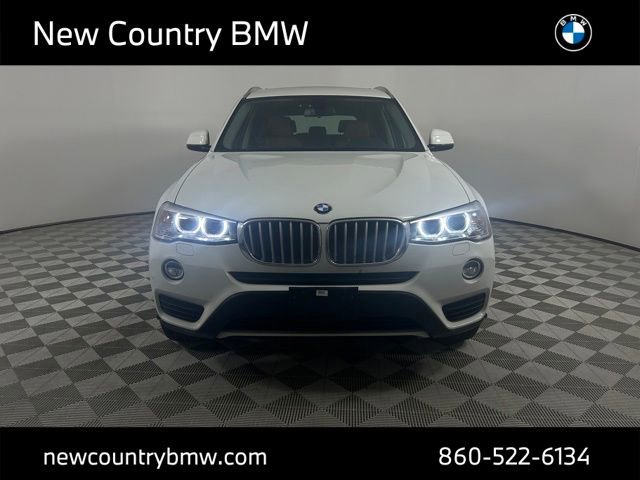 Used 2017 BMW X3 xDrive28i AWD/4WD image 2