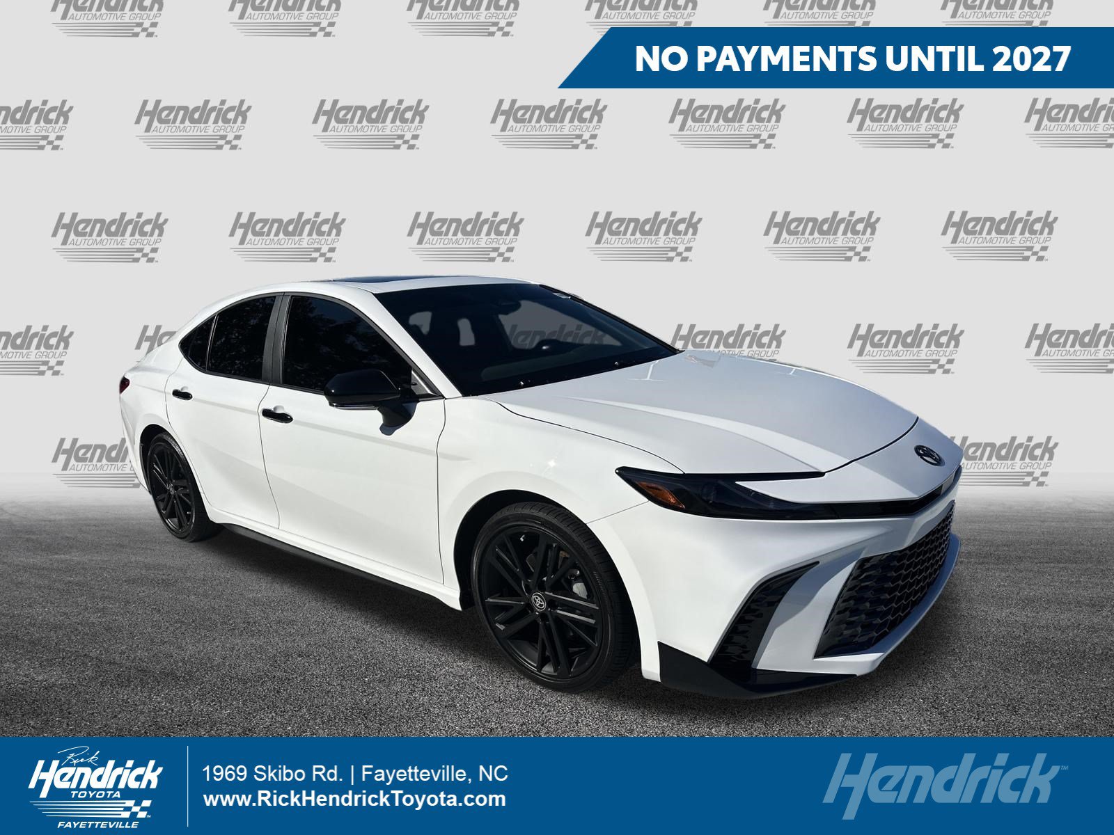 Used 2026 Toyota Camry Hybrid w/ Multimedia Upgrade Package FWD image 1
