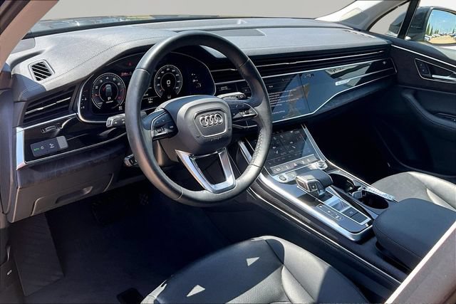 Used 2023 Audi Q7 2.0T Premium Plus w/ Premium Plus Package AWD/4WD image 13