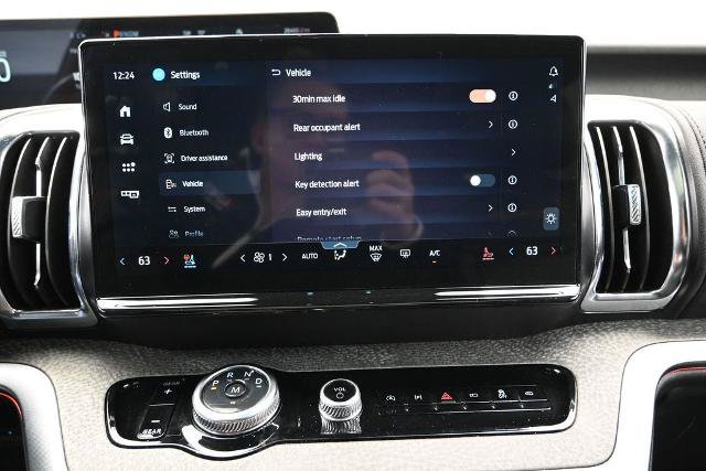 Certified 2025 Ford Expedition Tremor AWD/4WD image 40