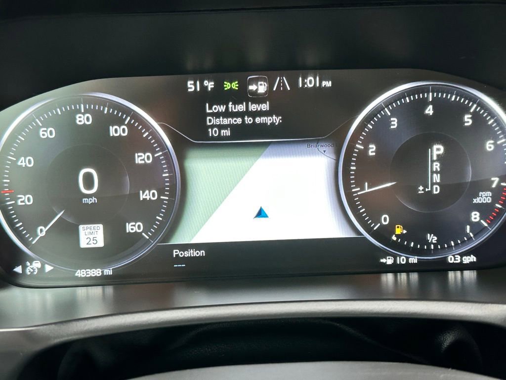 Used 2019 Volvo XC90 T6 Momentum w/ Advanced Package image 22