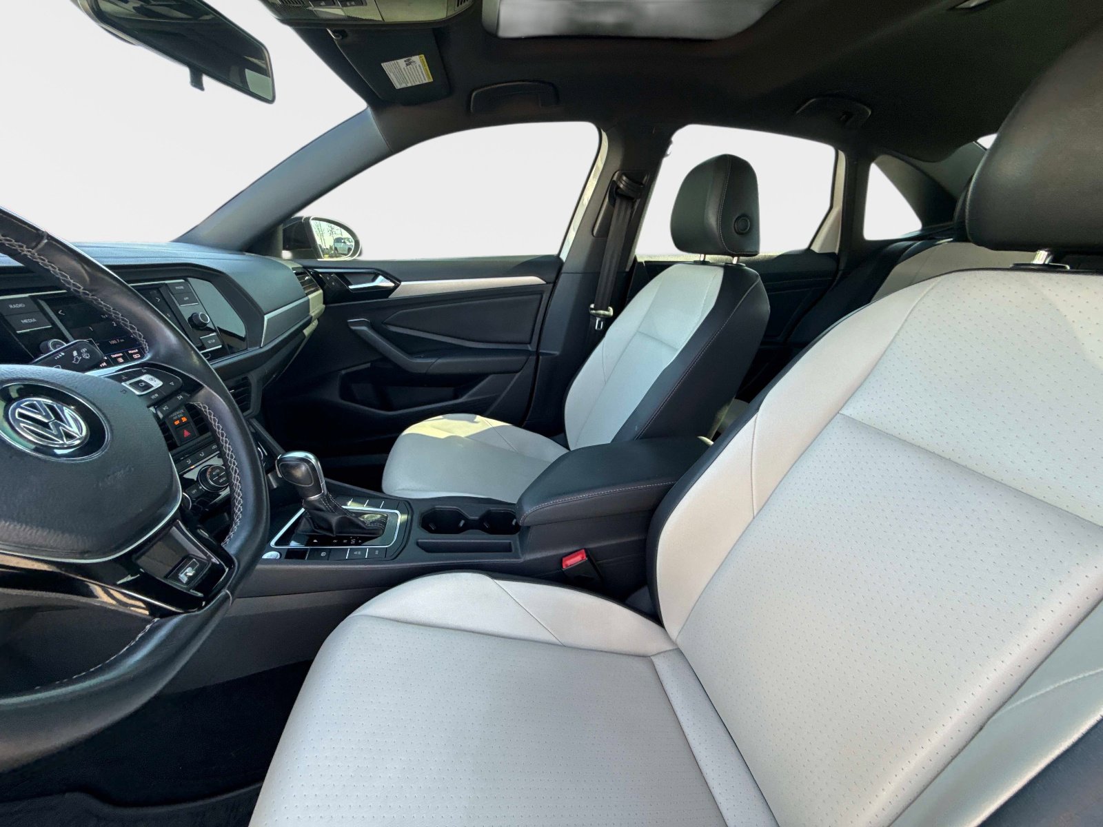 Used 2019 Volkswagen Jetta R-Line image 20