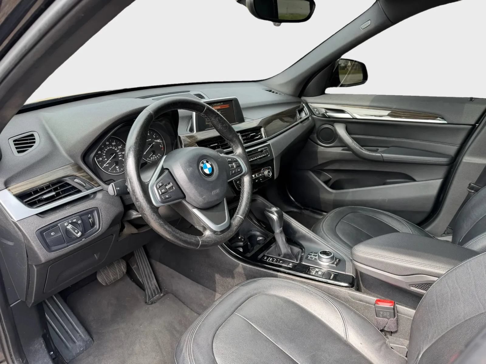 Used 2016 BMW X1 xDrive28i AWD/4WD image 9