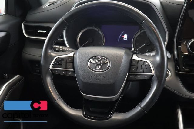 Used 2023 Toyota Highlander XSE AWD/4WD image 15