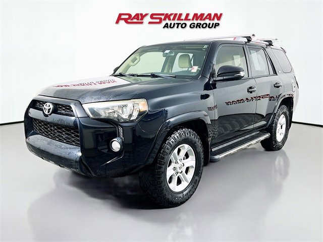 Used 2017 Toyota 4Runner SR5 image 3