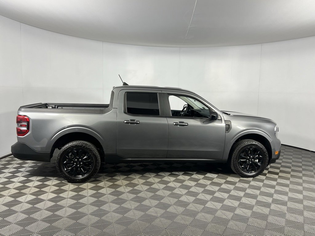 Used 2023 Ford Maverick Lariat w/ Lariat Luxury Package image 8