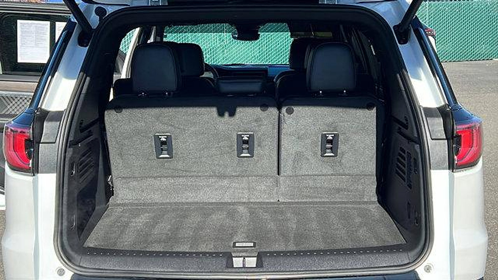 Certified 2024 GMC Acadia Denali w/ Super Cruise Package image 11