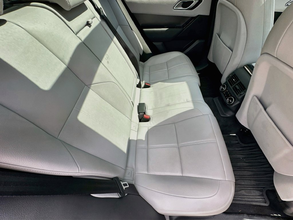 Used 2026 Land Rover Range Rover Velar S AWD/4WD image 28