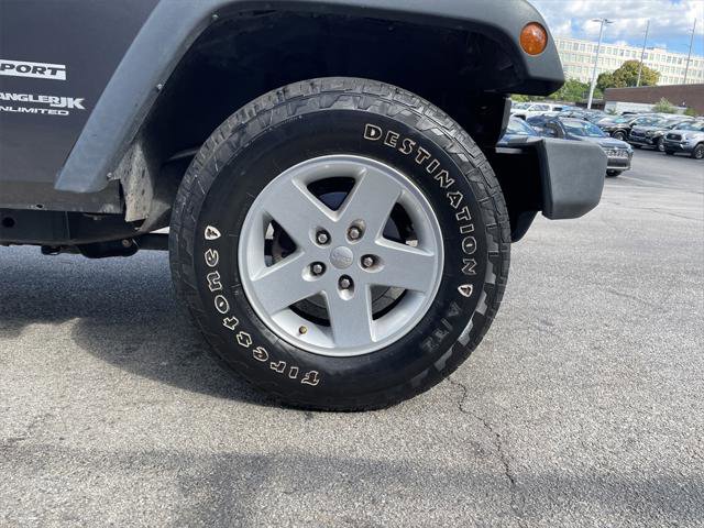 Certified 2018 Jeep Wrangler Unlimited Sport S image 11