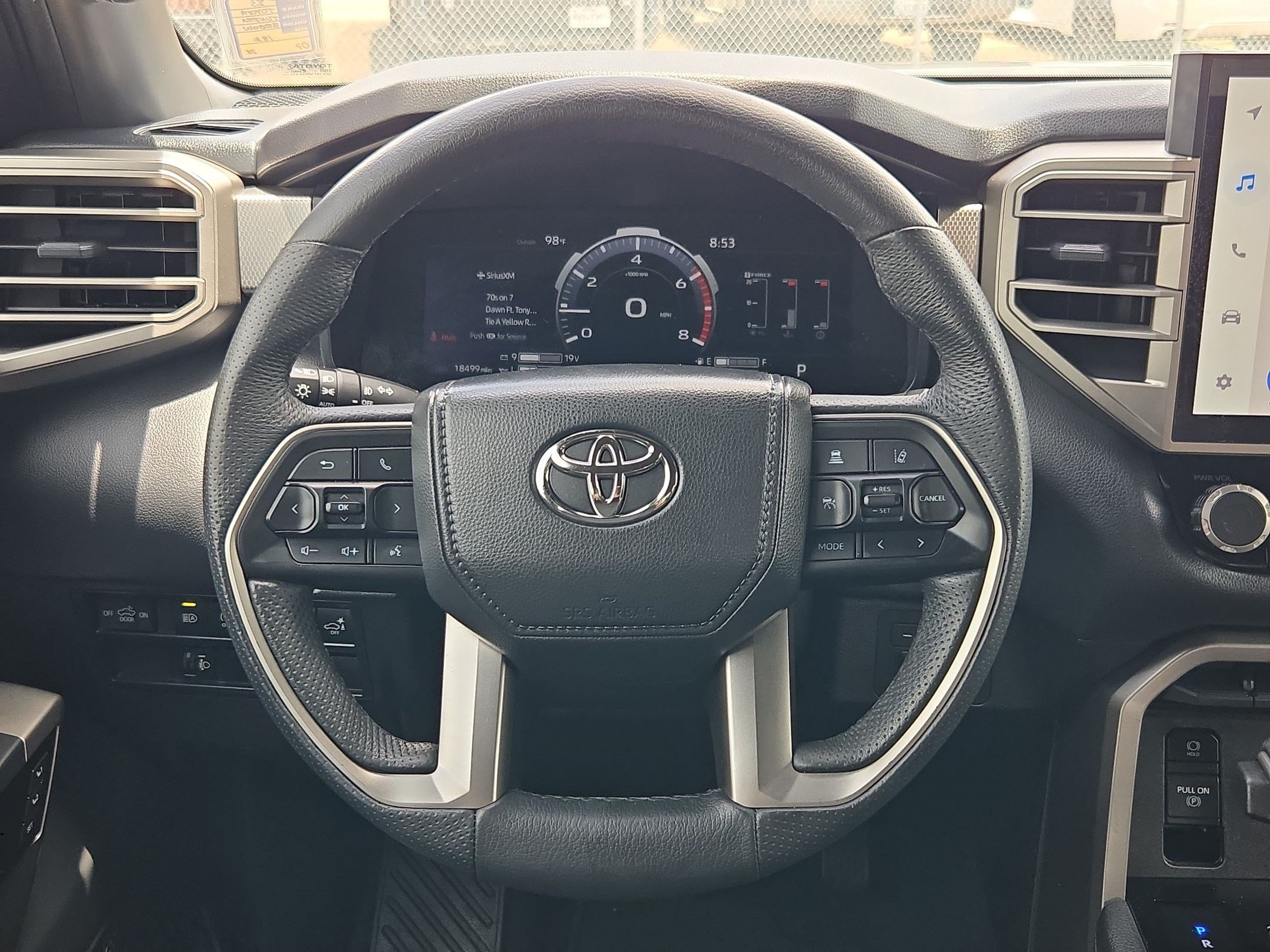Used 2025 Toyota Tundra Limited w/ Power Package AWD/4WD image 18