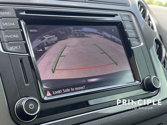 Used 2017 Volkswagen Tiguan Wolfsburg Edition AWD/4WD image 25