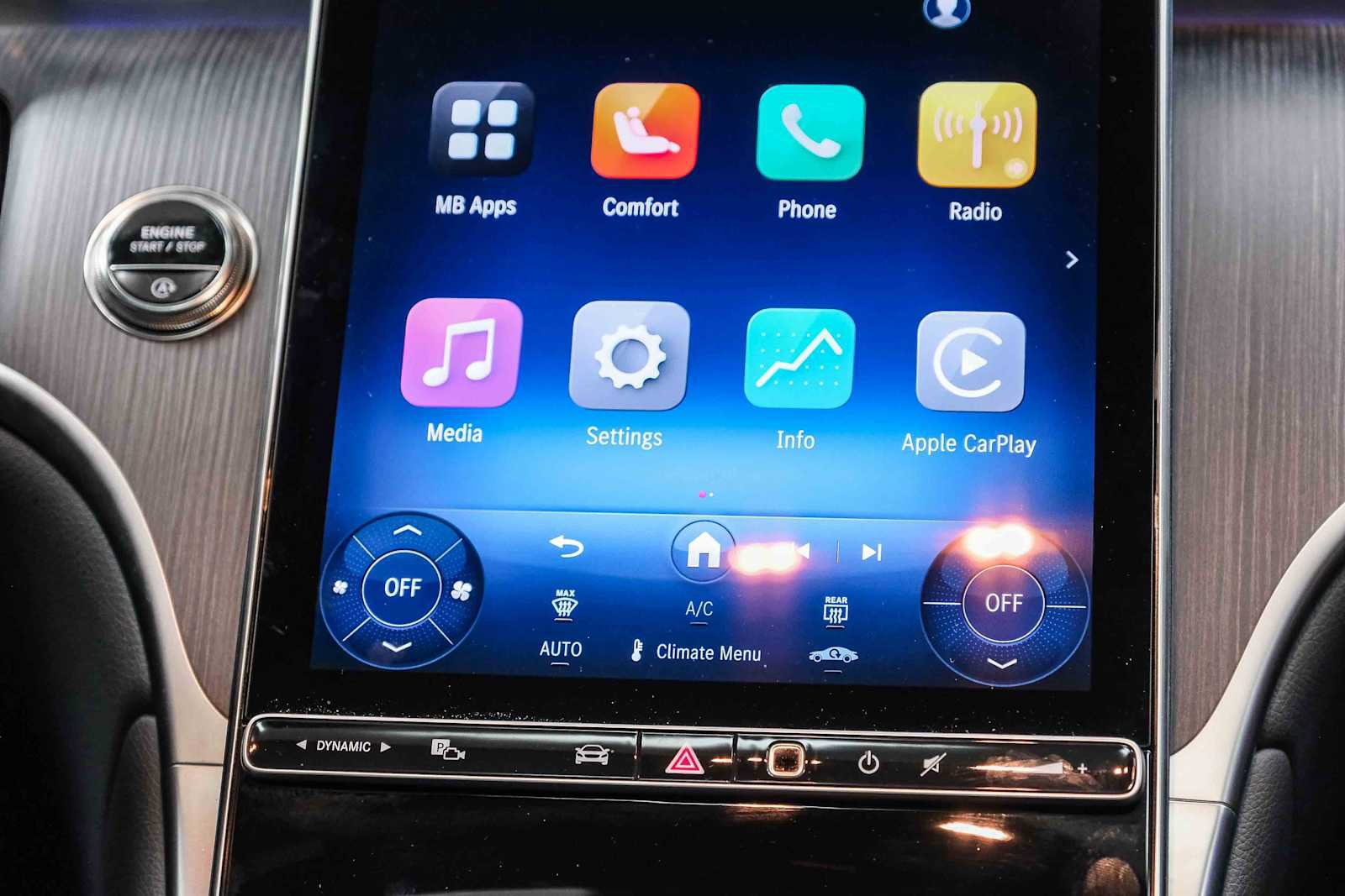 Certified 2026 Mercedes-Benz GLC 300 image 17