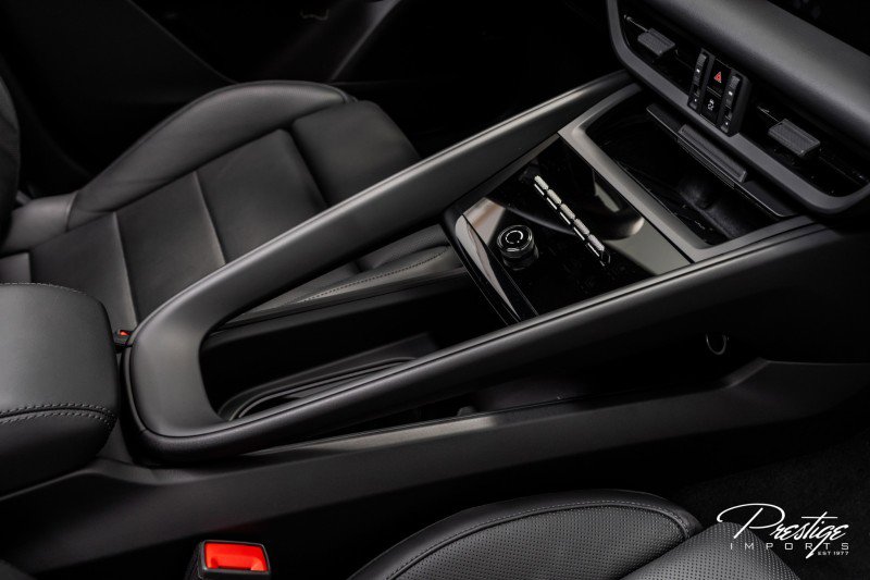 Used 2025 Porsche Macan 4S Electric image 48