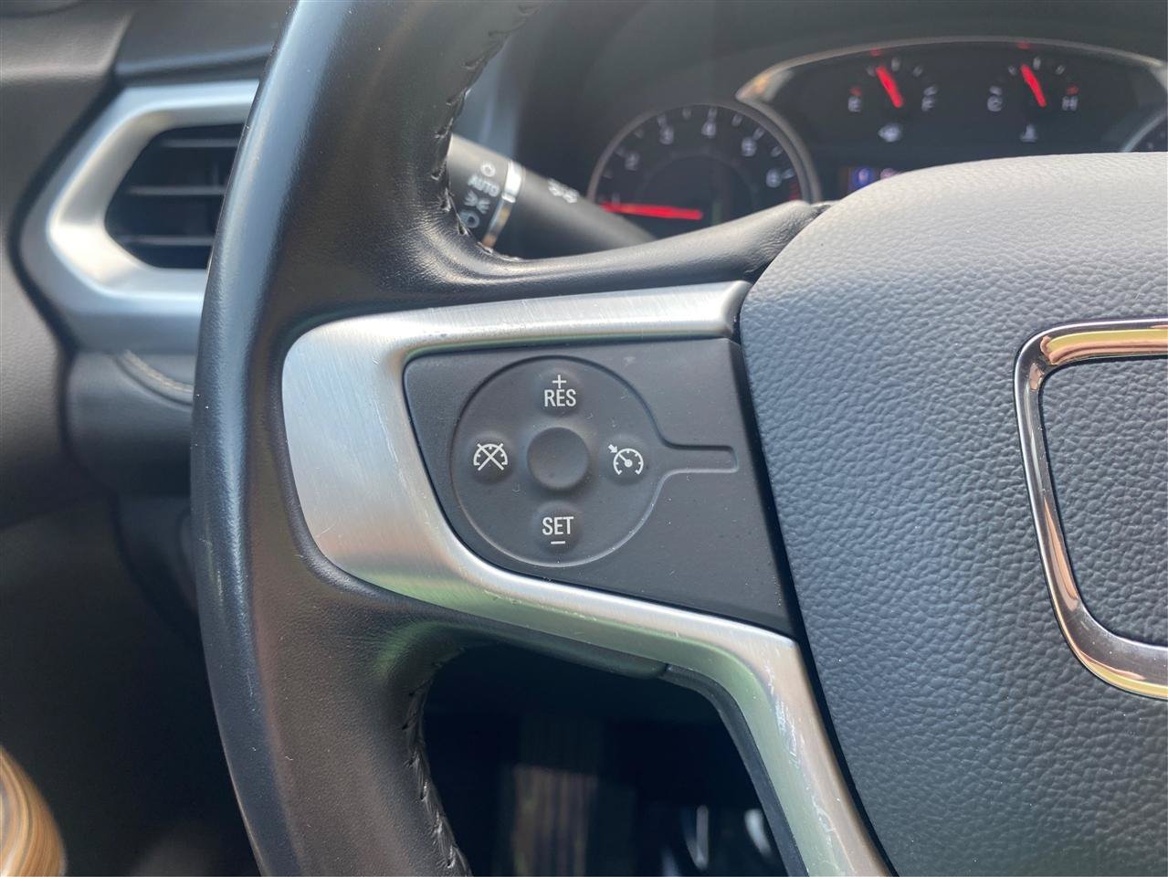Used 2020 GMC Acadia SLE w/ Driver Convenience Package AWD/4WD image 36
