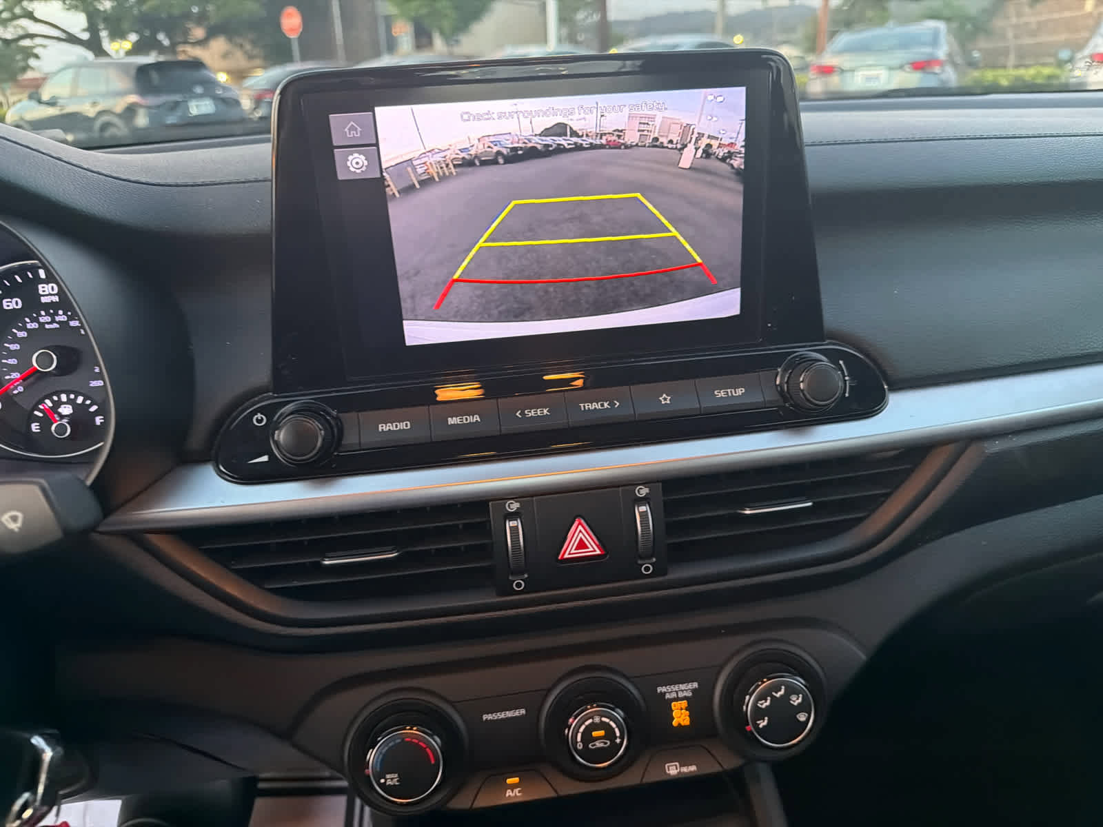 Used 2022 Kia Forte LXS image 7