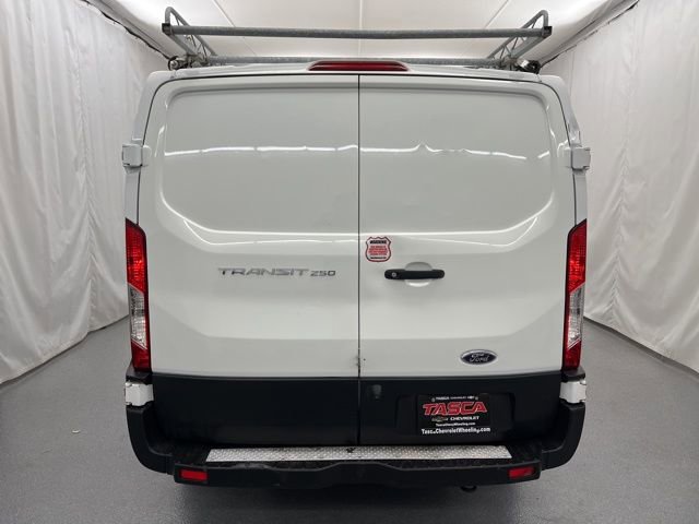 Used 2019 Ford Transit 250 130 Low Roof image 9