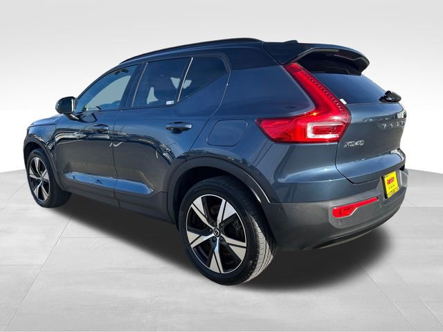 Used 2022 Volvo XC40 P8 Recharge Plus image 8
