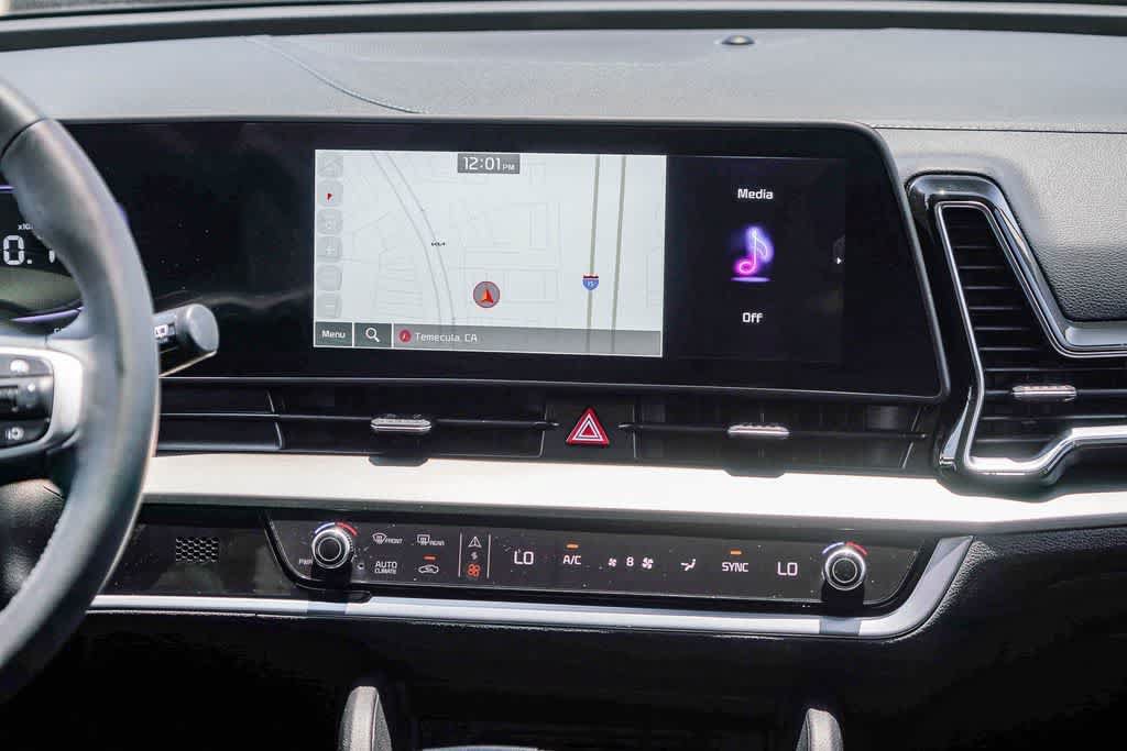 Certified 2025 Kia Sportage EX FWD image 12