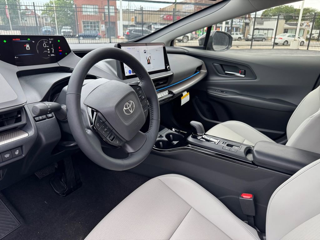 New 2025 Toyota Prius XLE image 22