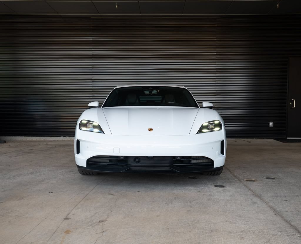 Certified 2025 Porsche Taycan RWD image 10