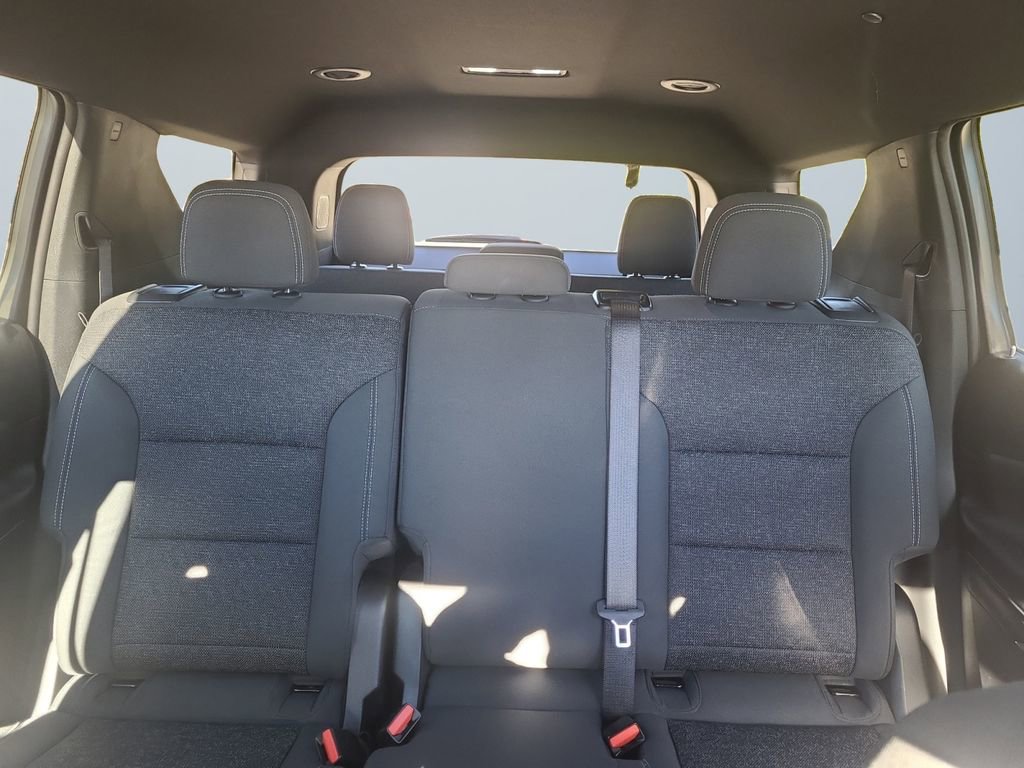 Used 2024 Chevrolet Traverse LS image 13