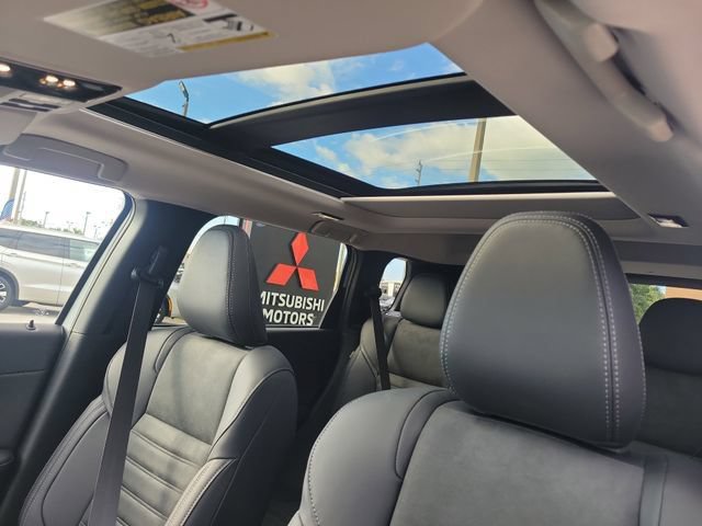 New 2026 Mitsubishi Outlander SE FWD image 19