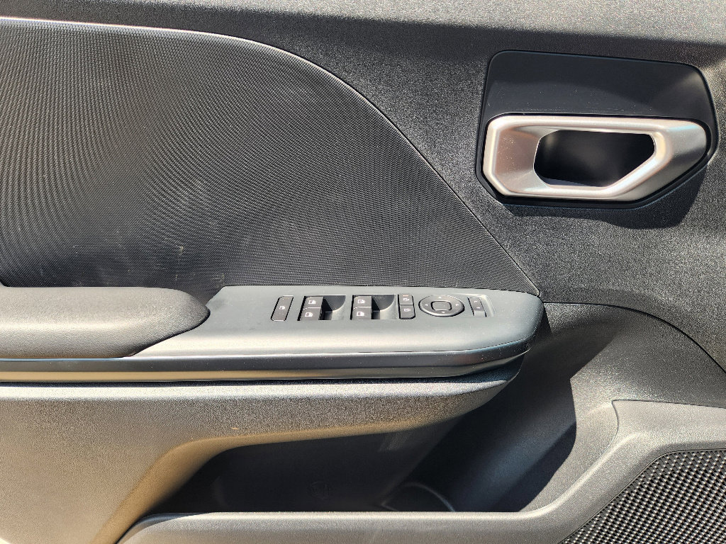 New 2026 Kia K4 LXS image 16