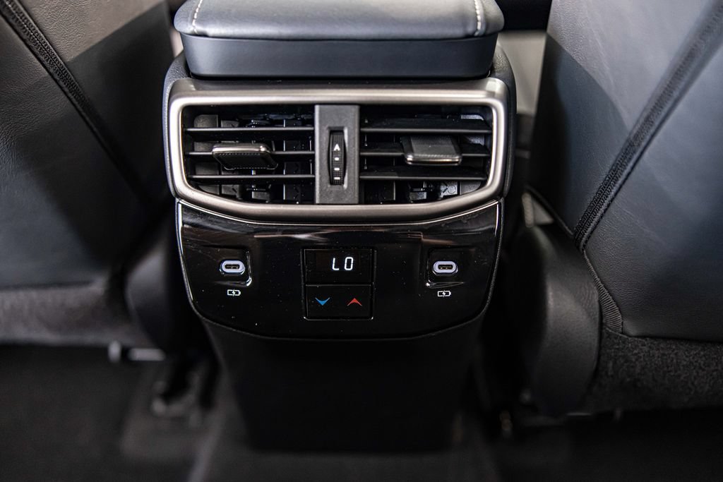 Used 2025 Lexus RX 350 Premium w/ Accessory Package (P1) AWD/4WD image 33
