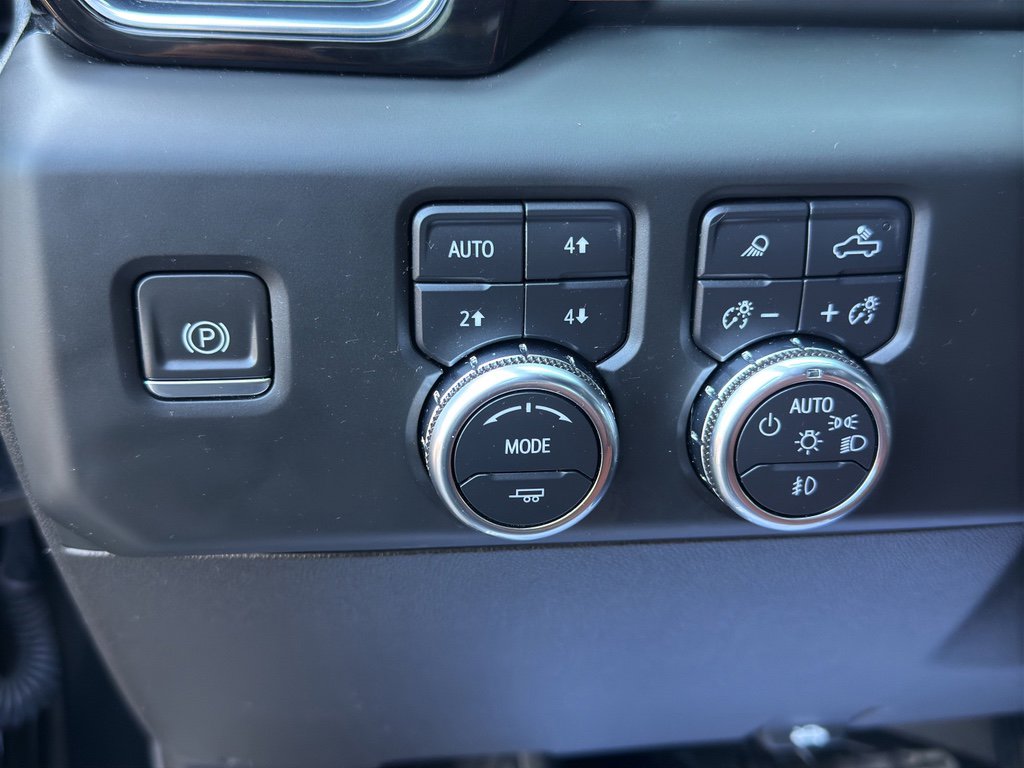 Used 2024 GMC Sierra 2500 Denali Ultimate image 27