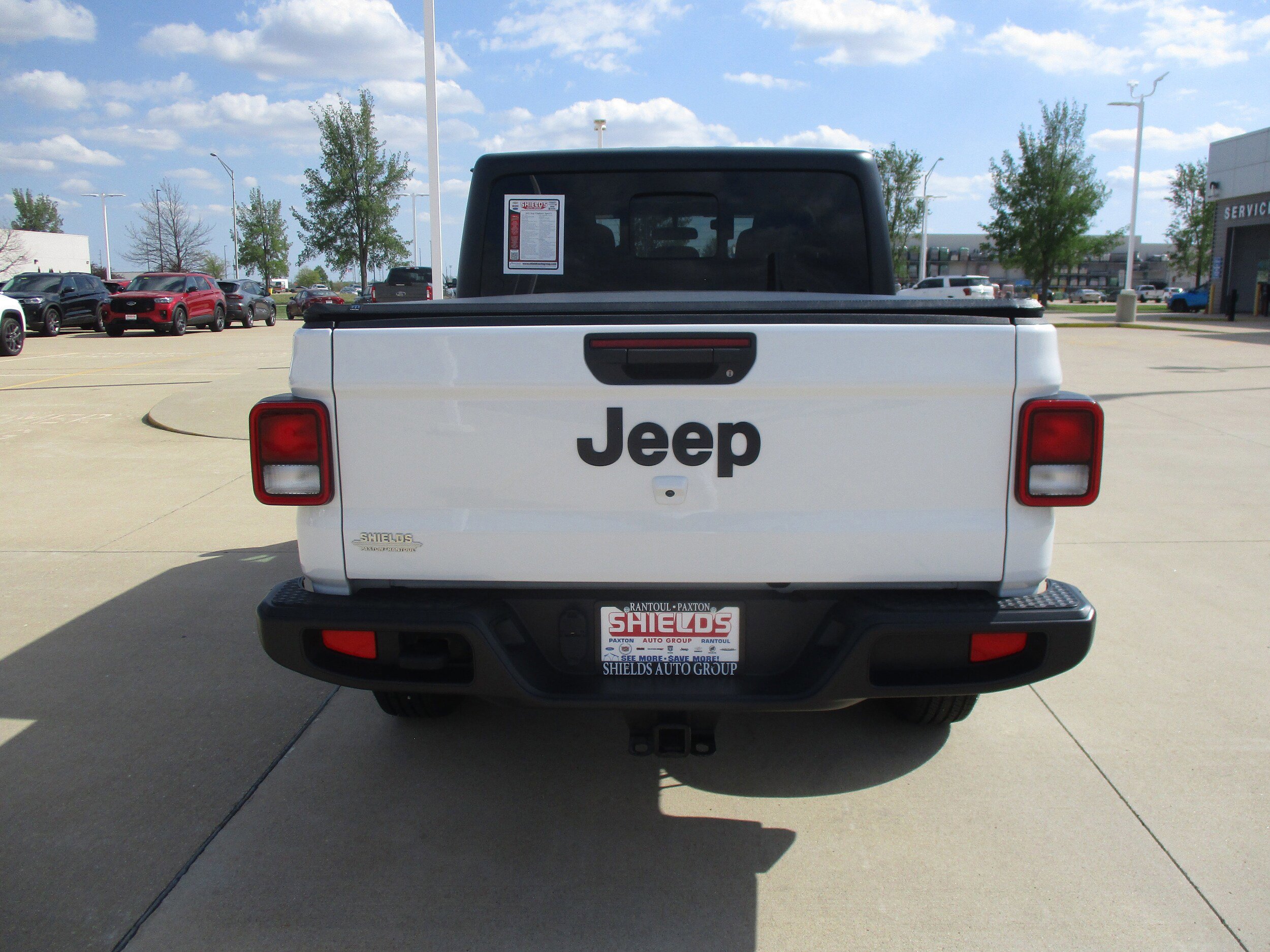 Used 2022 Jeep Gladiator Sport AWD/4WD image 4