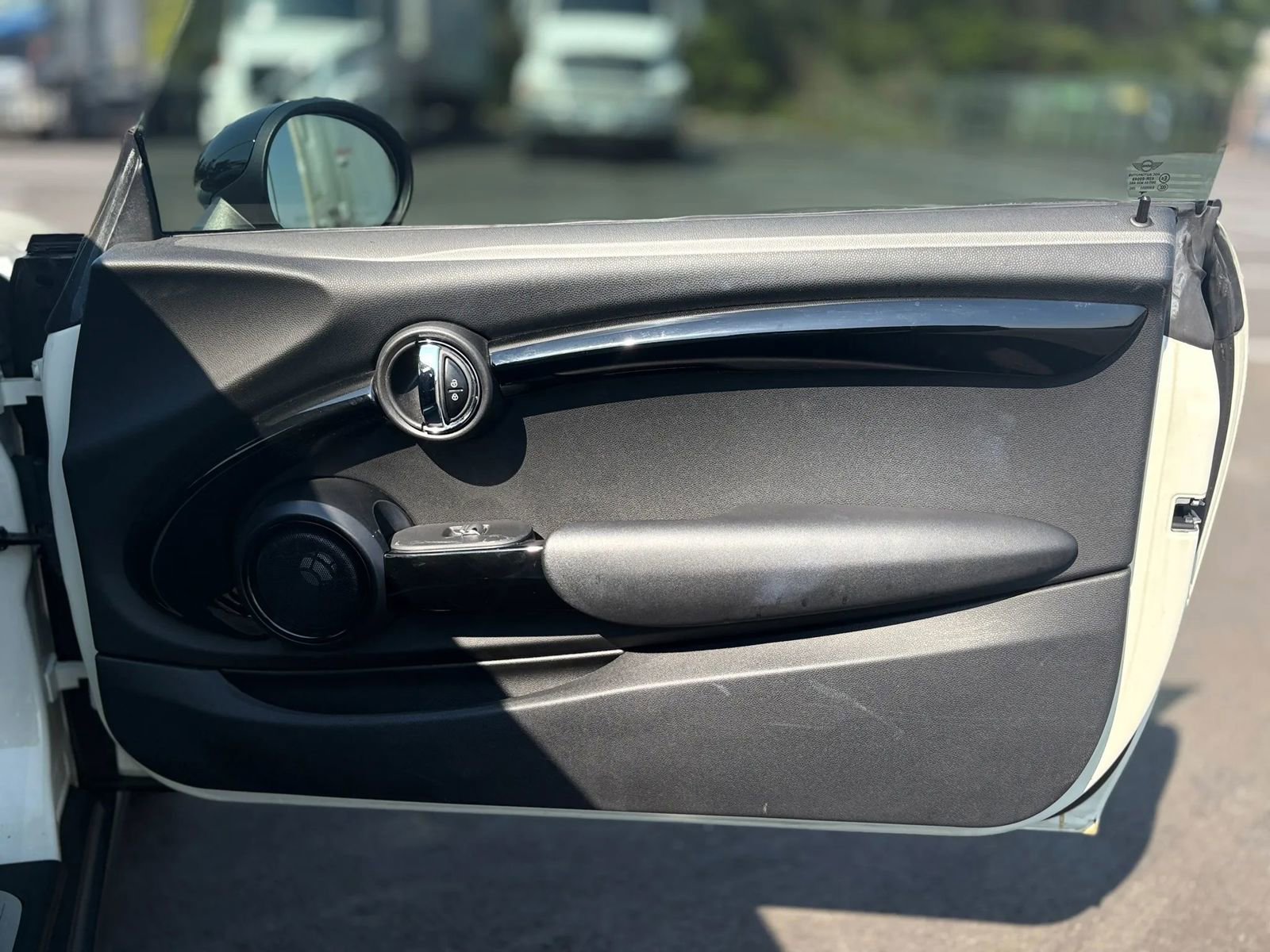 Used 2014 MINI Cooper 2-Door Hardtop image 12